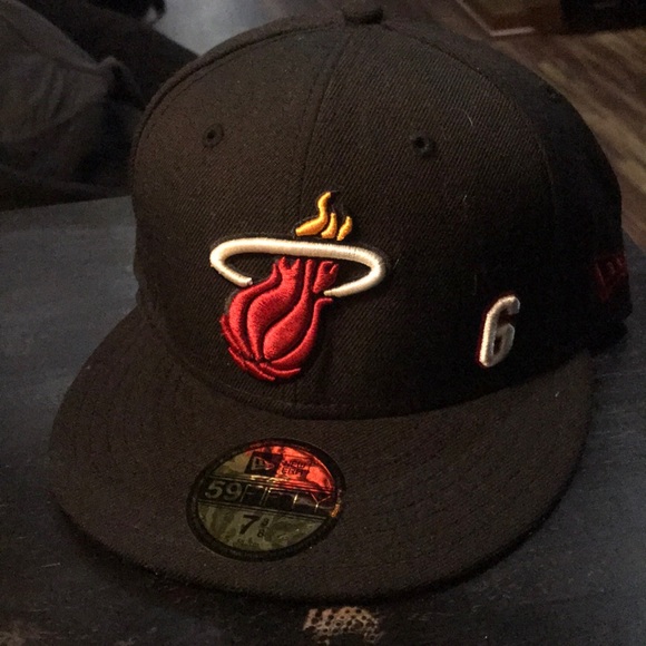 lebron james fitted hats